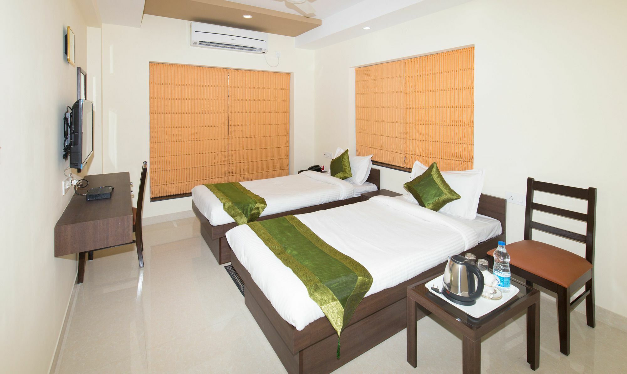 Treebo Trend Newtown Classic Kolkata Exterior photo